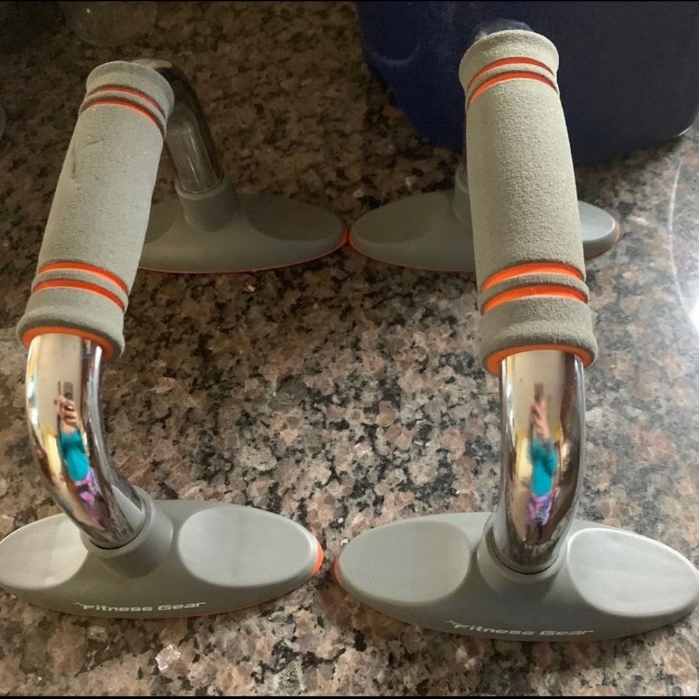 Push up bars